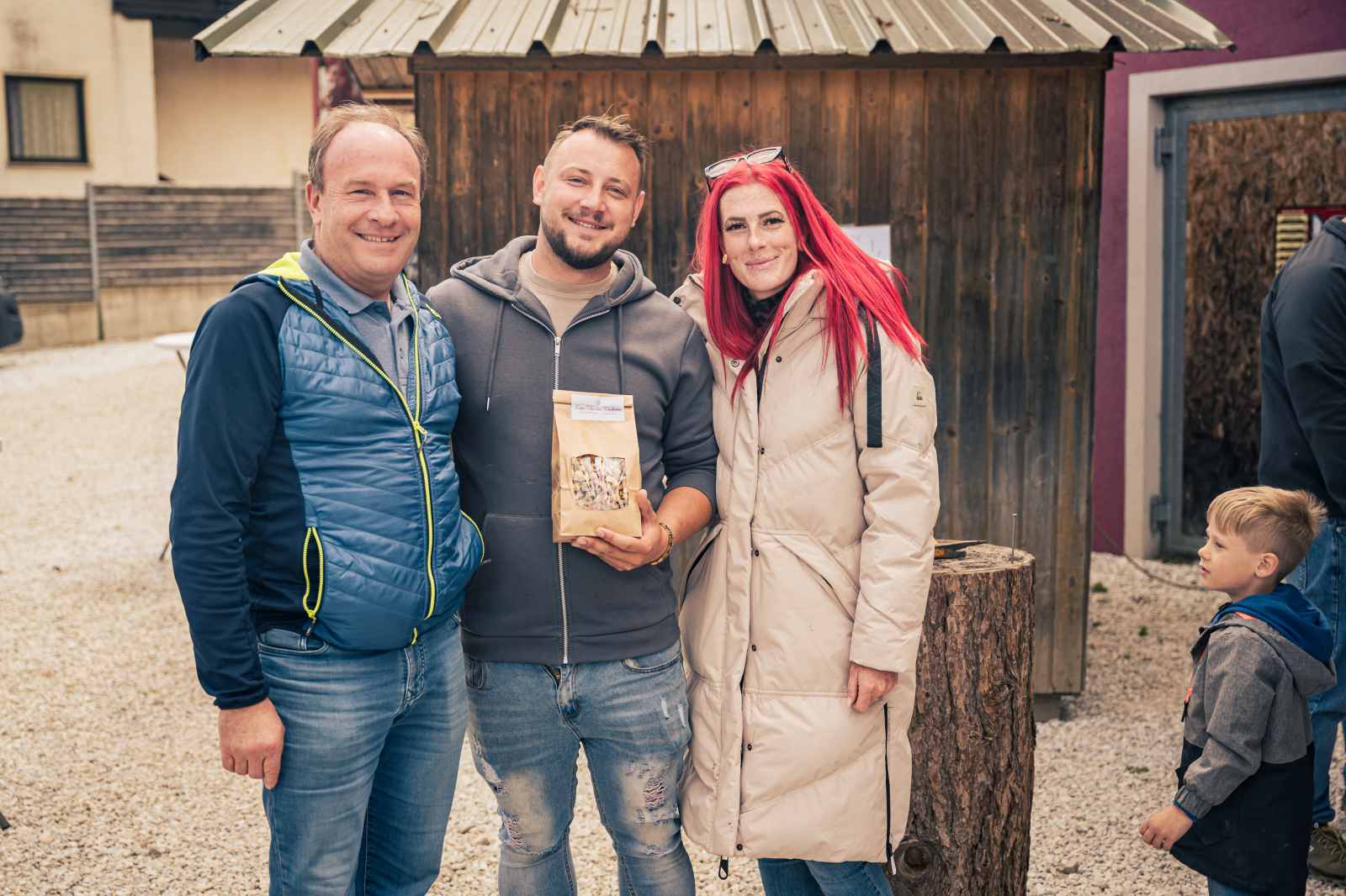dieses-bild-zeigt-dog-meet-2025-und-gehoert-zur-pfoten-gluecksschmiede-mit-buergermeister-peta-bacher-obdach-murtal